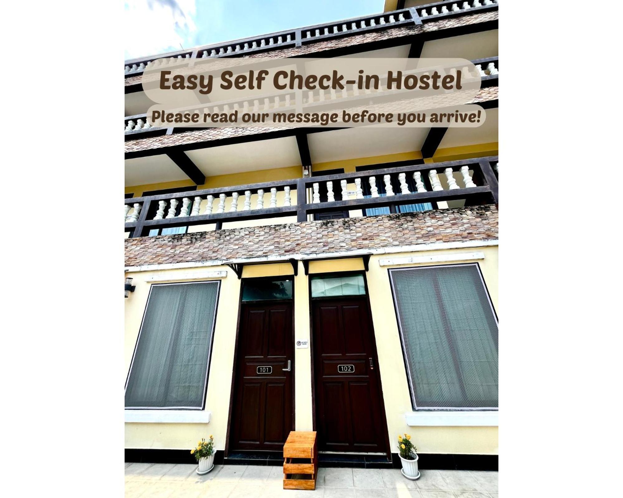 October Hostel Chiangmai Csiangmaj Kültér fotó